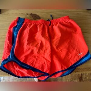 Women’s Nike running shorts size Lg